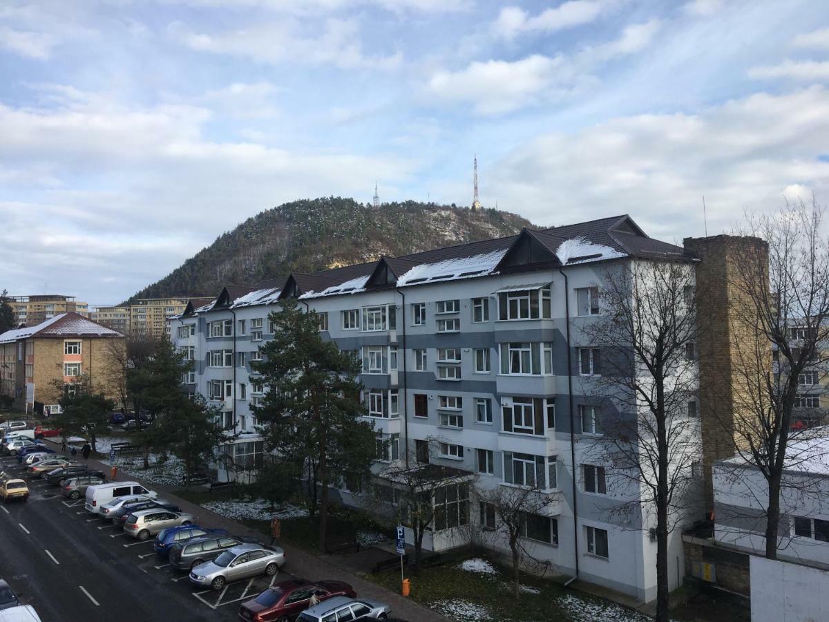 Apartmán Vibe Apartament Piatra Neamţ Exteriér fotografie